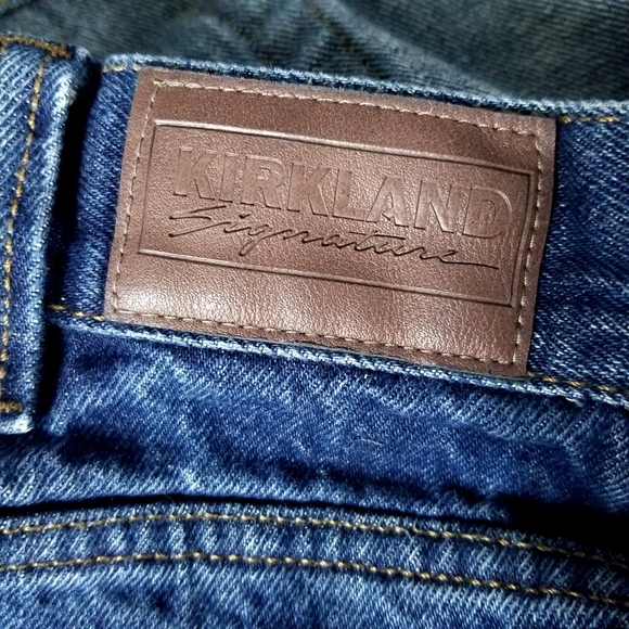 Kirkland signature Jeans Men's Straight Relaxed size 44×32 Blue - Picture 3 of 9